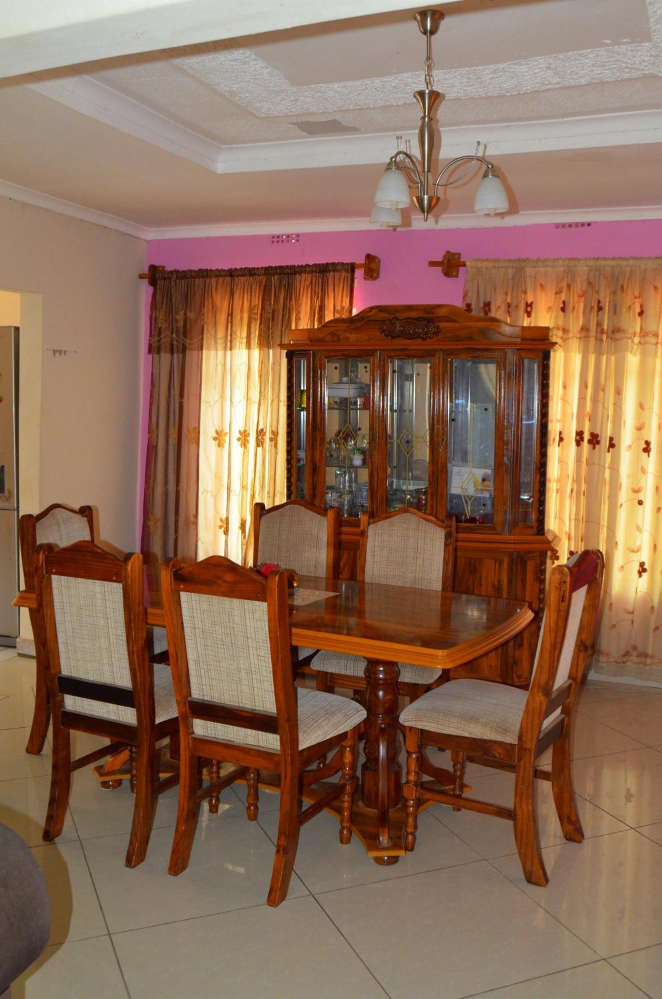 Chobe Kulotu Guest House Kasane Eksteriør billede